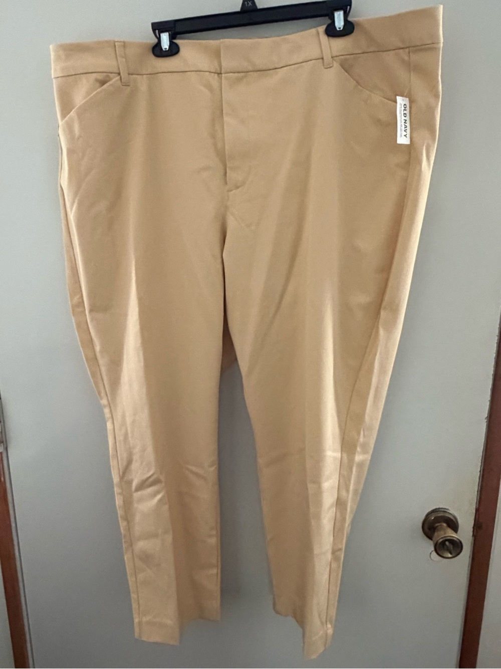 Old Navy Women's Khaki Straight-Leg Chinos - Tan